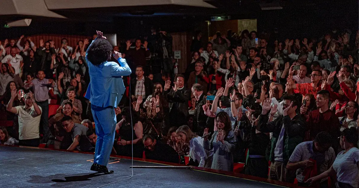img-precarga-video-hero-programacion-teatro.webp