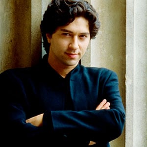 Virtuoso Recorrido Con Tiempo Por Las Obras De Chopin