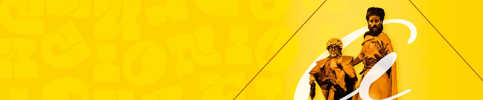 Dos personas disfrazadas, ensayando dramaturgia en Teatro Colsubsidio.